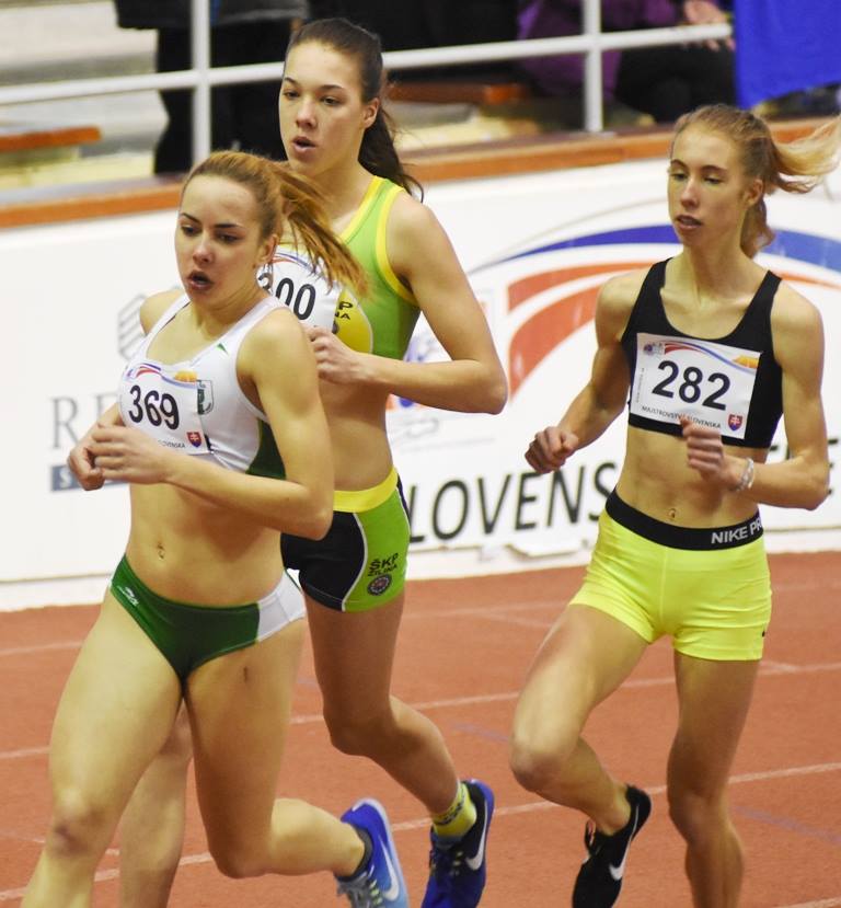 Leading the 1500m event with Zuzana Michaličková and Elena Dušková alongside.<br><br>National Championships 2018, indoor 1500m, women U20